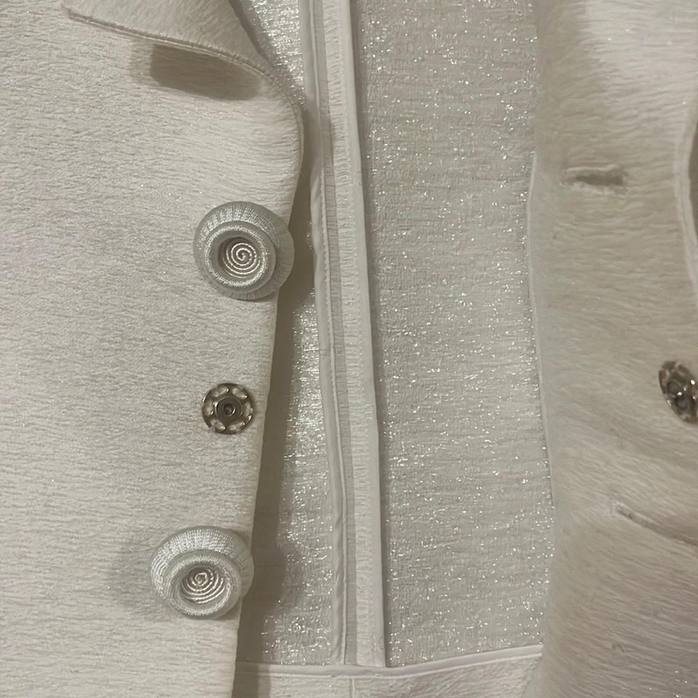 Dsquared2 Buttoned Cropped White Jacket - image 5